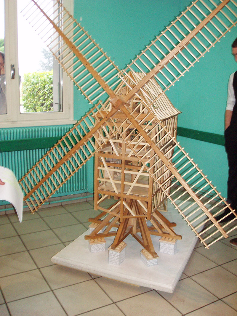 Porte-clés Fait Main En Bois - Moulin à Vent Décoratif - Fabriqué En Allemagne - Neuf Avec étiquettes